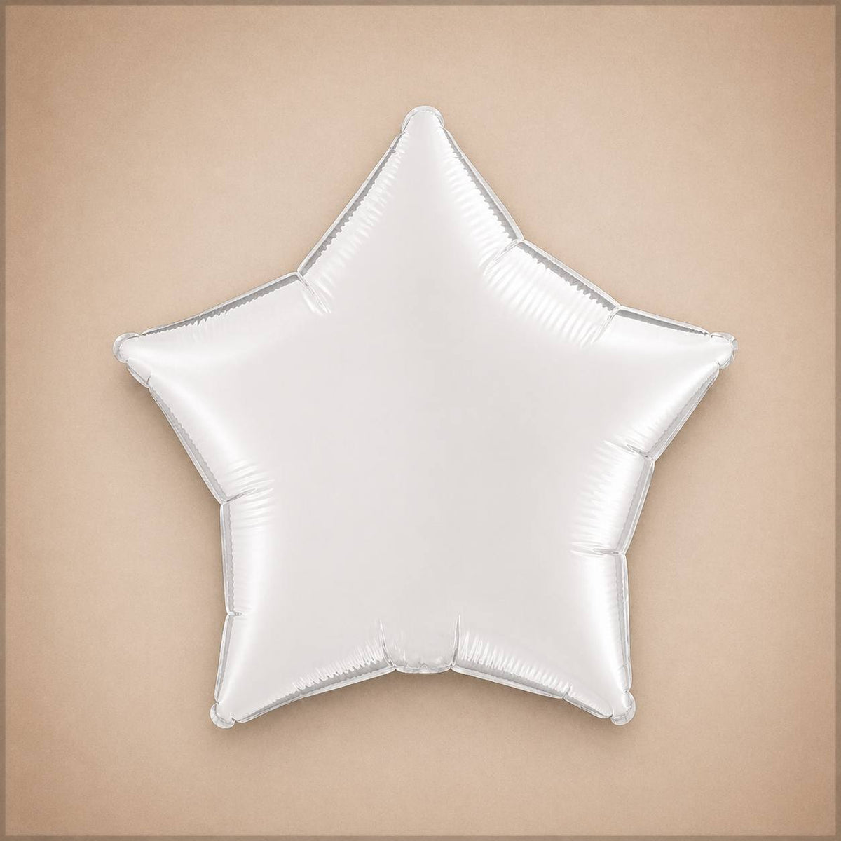 18" White Star Foil Balloon
