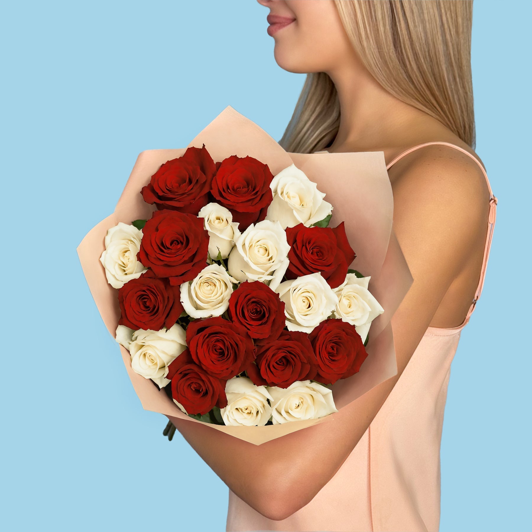 Bouquet of 20 White and Red roses #6
