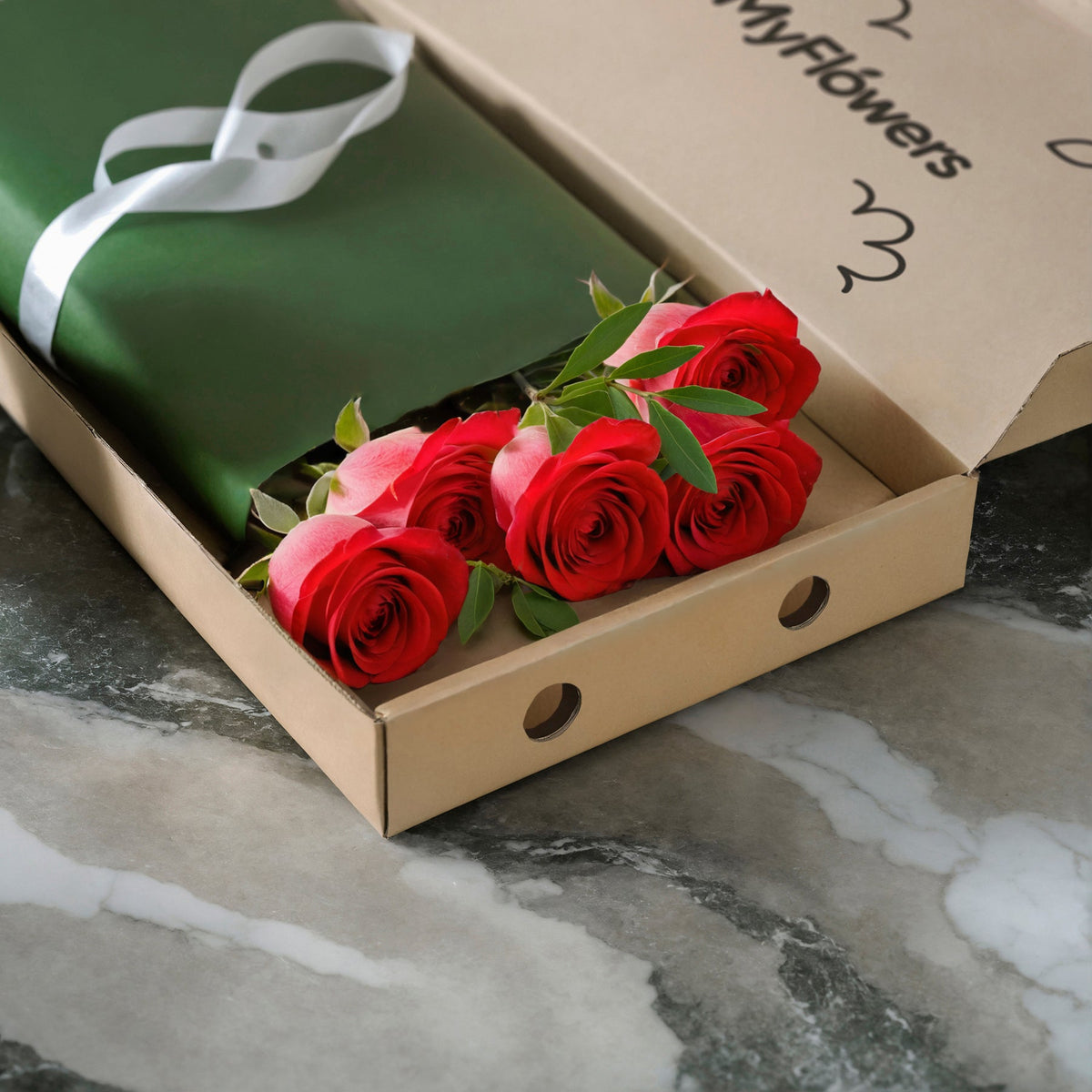 Rose Letterbox - MyFlowers